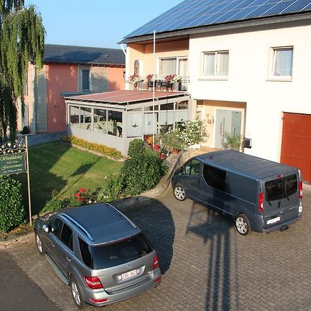 Weinfelderhof Hotel Krov Exterior photo