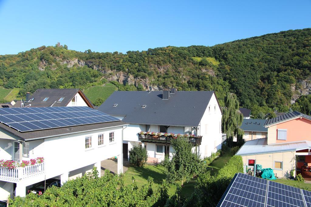 Weinfelderhof Hotel Krov Exterior photo